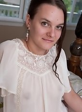 young hairy girls porn